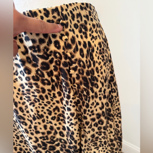 Code X Mode Size XL Nordstrom Leopard Print Asymmetrical Midi - Picture 6 of 11